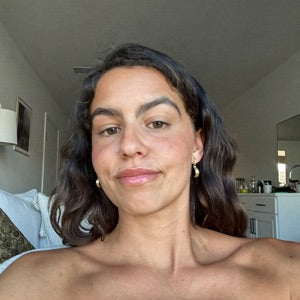 Amelia R.
